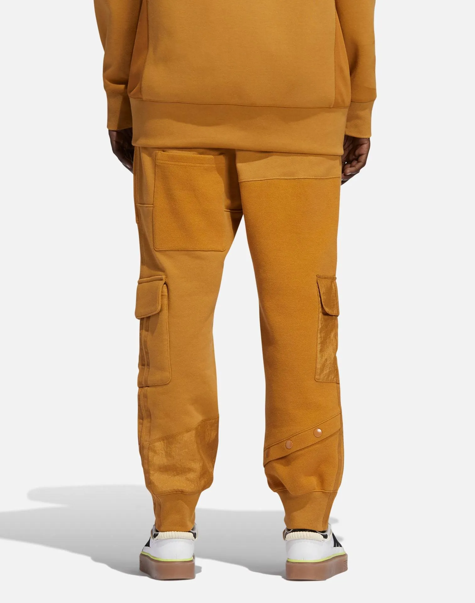 Adidas IVY PARK CARGO SWEATPANTS