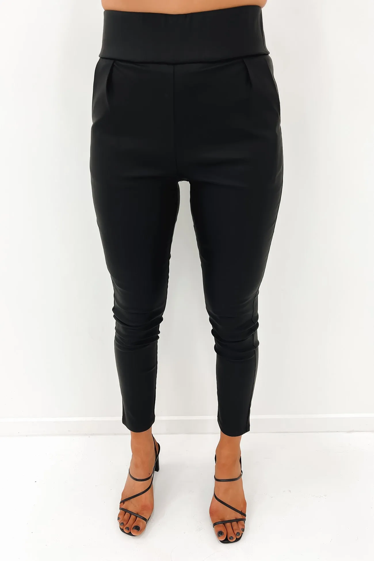 Alexa Pant Black