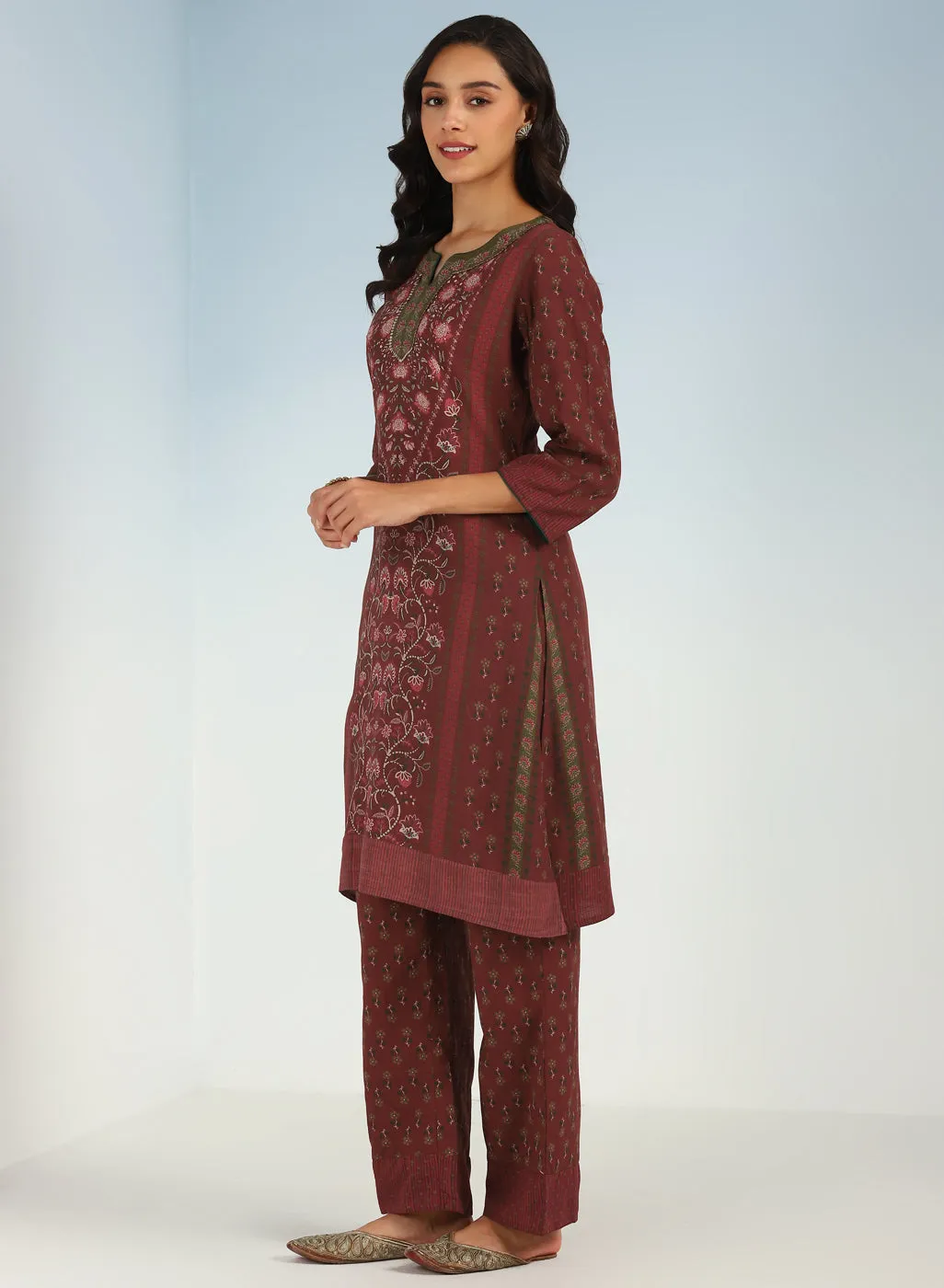 Fuchsia Kurta Set with Round neck and Contrast Front Placket