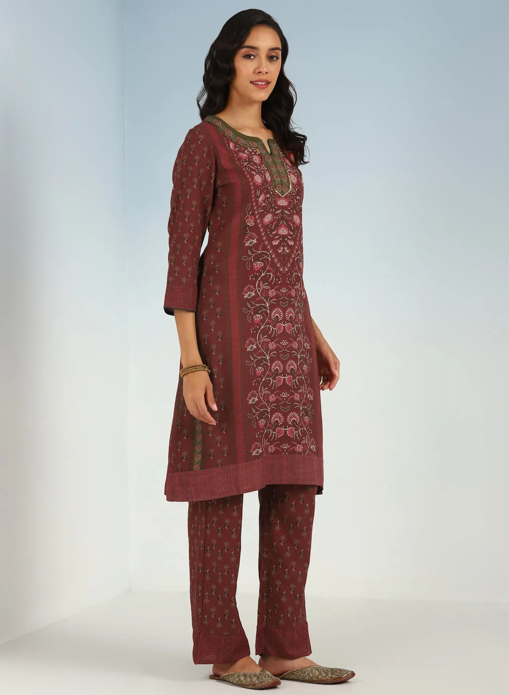 Fuchsia Kurta Set with Round neck and Contrast Front Placket