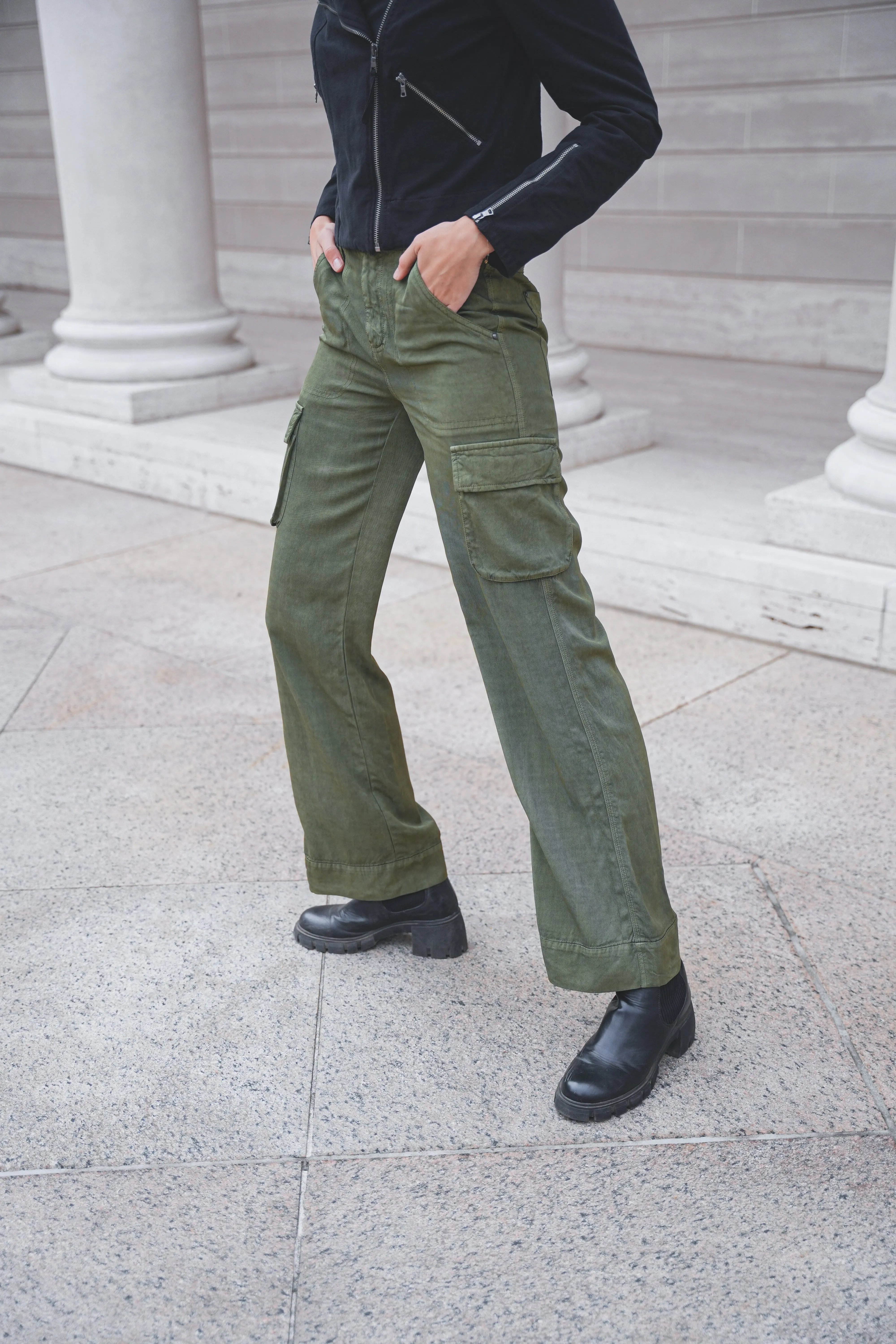 Gavyn Satin Twill Cargo Pant