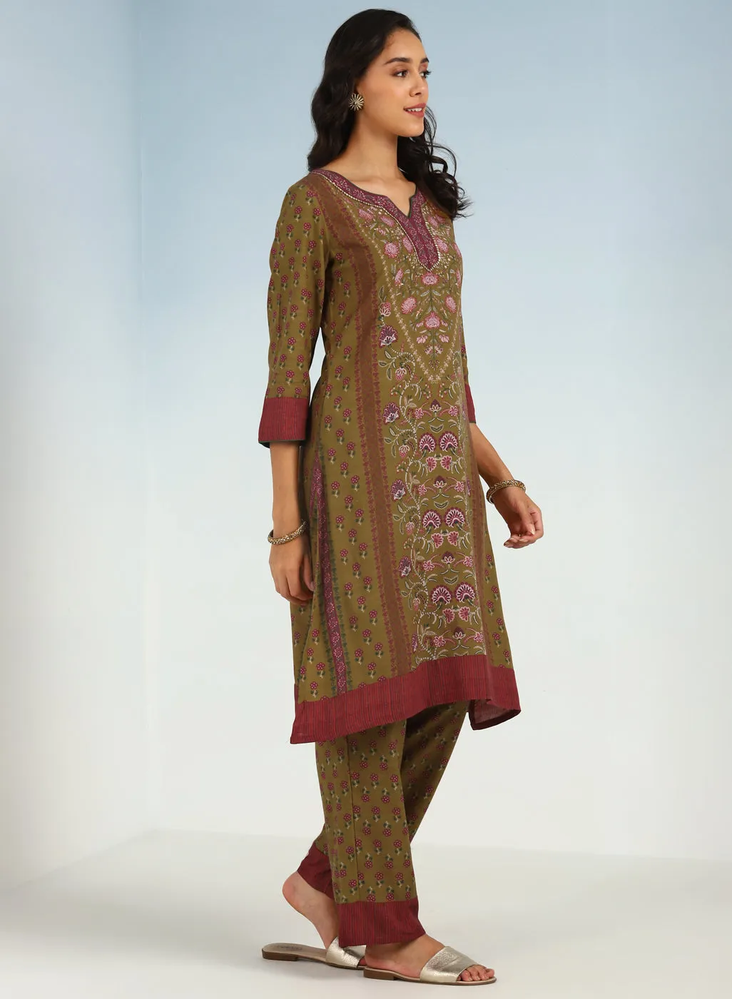 Mud Green Kurta Set with Round neck and Contrast Front Placket