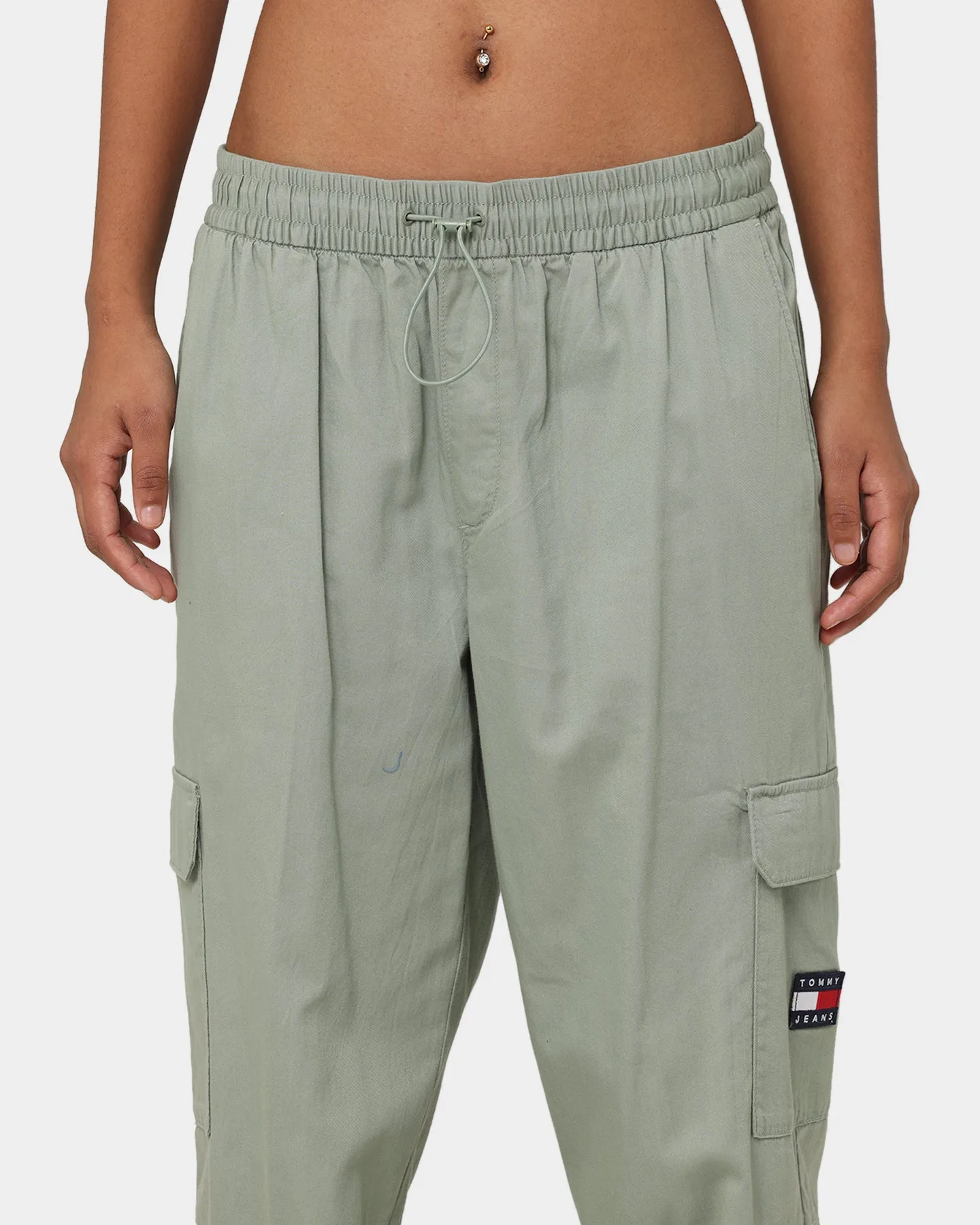 Tommy Jeans Women's Betsy Cargo Elasticated Joggers Dusty Sage