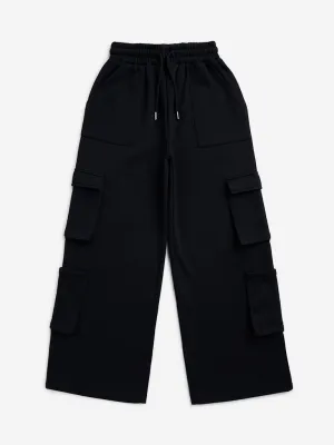 Y&F Kids Black Cargo-Style Mid-Rise Track Pants